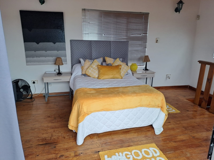 4 Bedroom Property for Sale in Seavale Eastern Cape